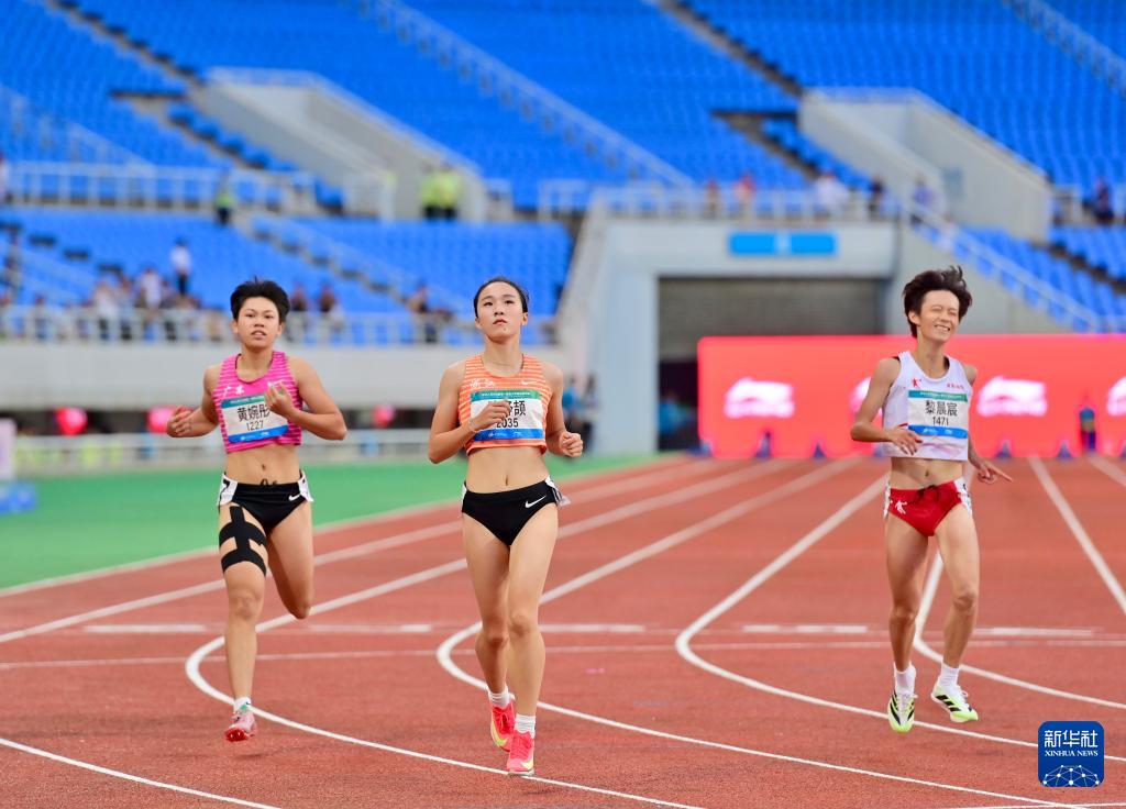 全国青少年 全国青少年