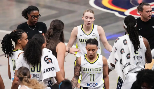 她以, 巨大压力