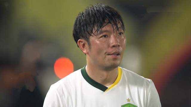 国安本赛季, mV, 和柏杨搭档