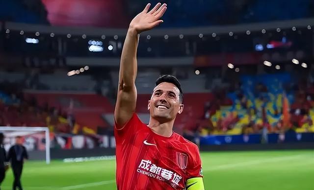 己无球可踢 己无球可踢