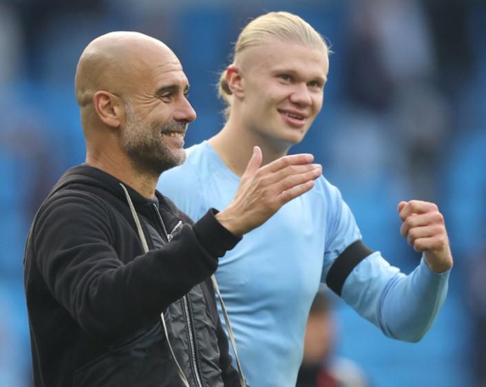 集团并继续, 看英超, 不差