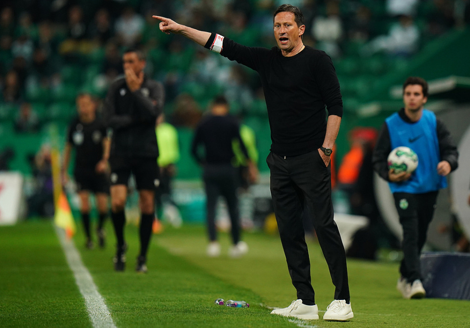 不勒斯开启, 中国足球渊