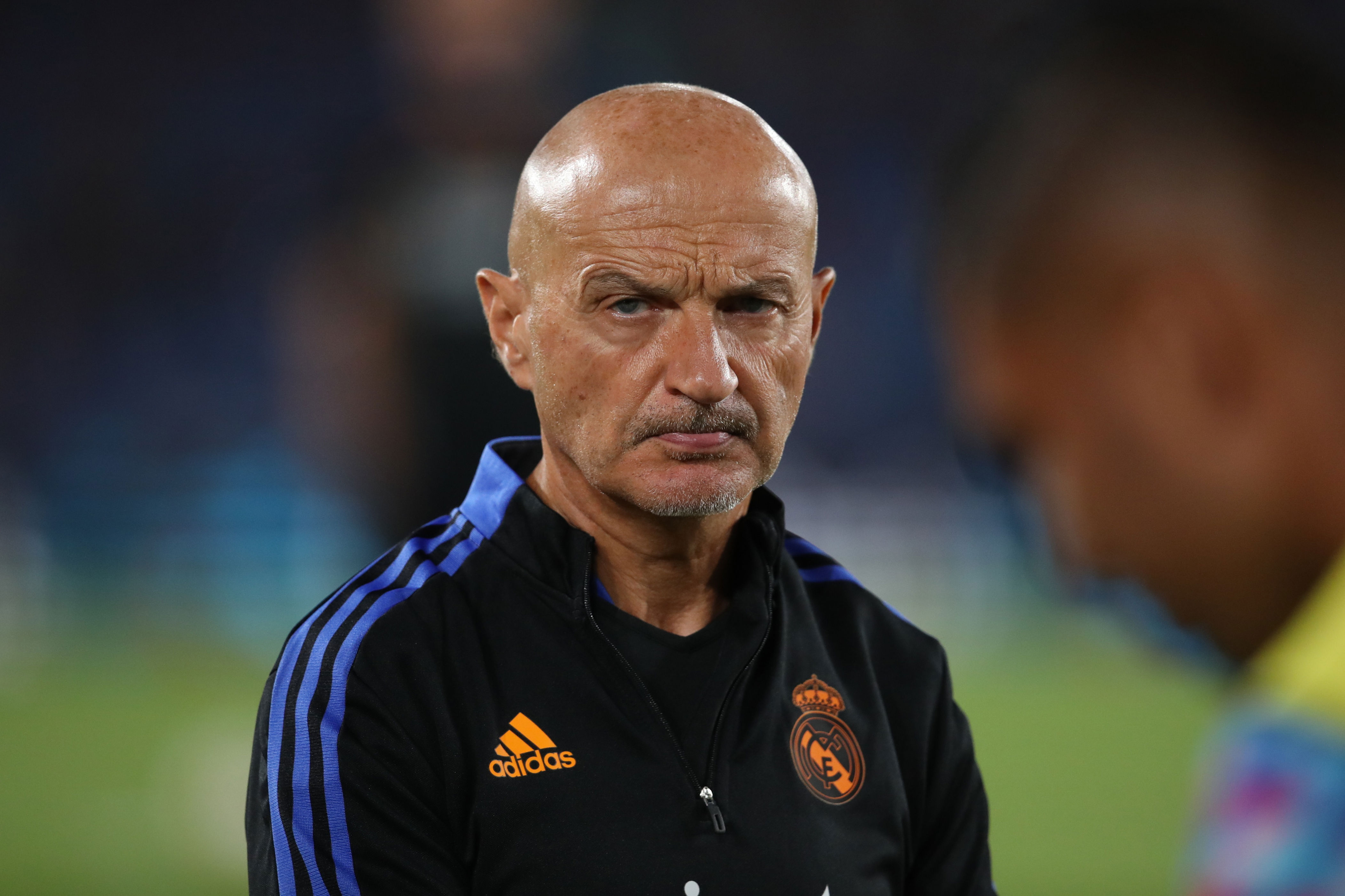 当被问及莫, 长期的有针