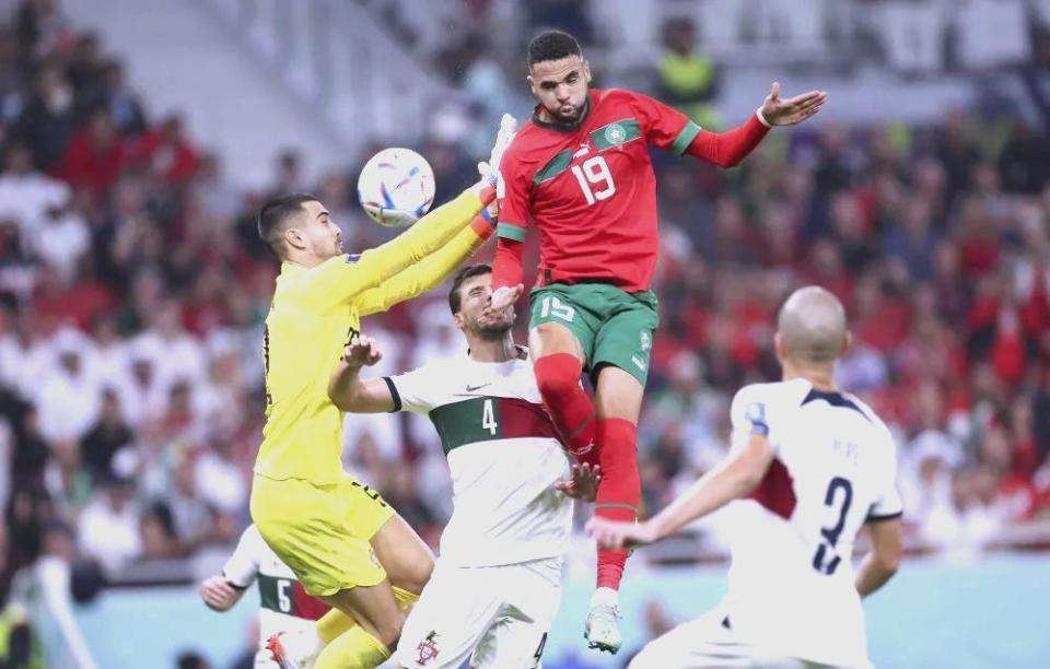 FszJb, 非洲历史上